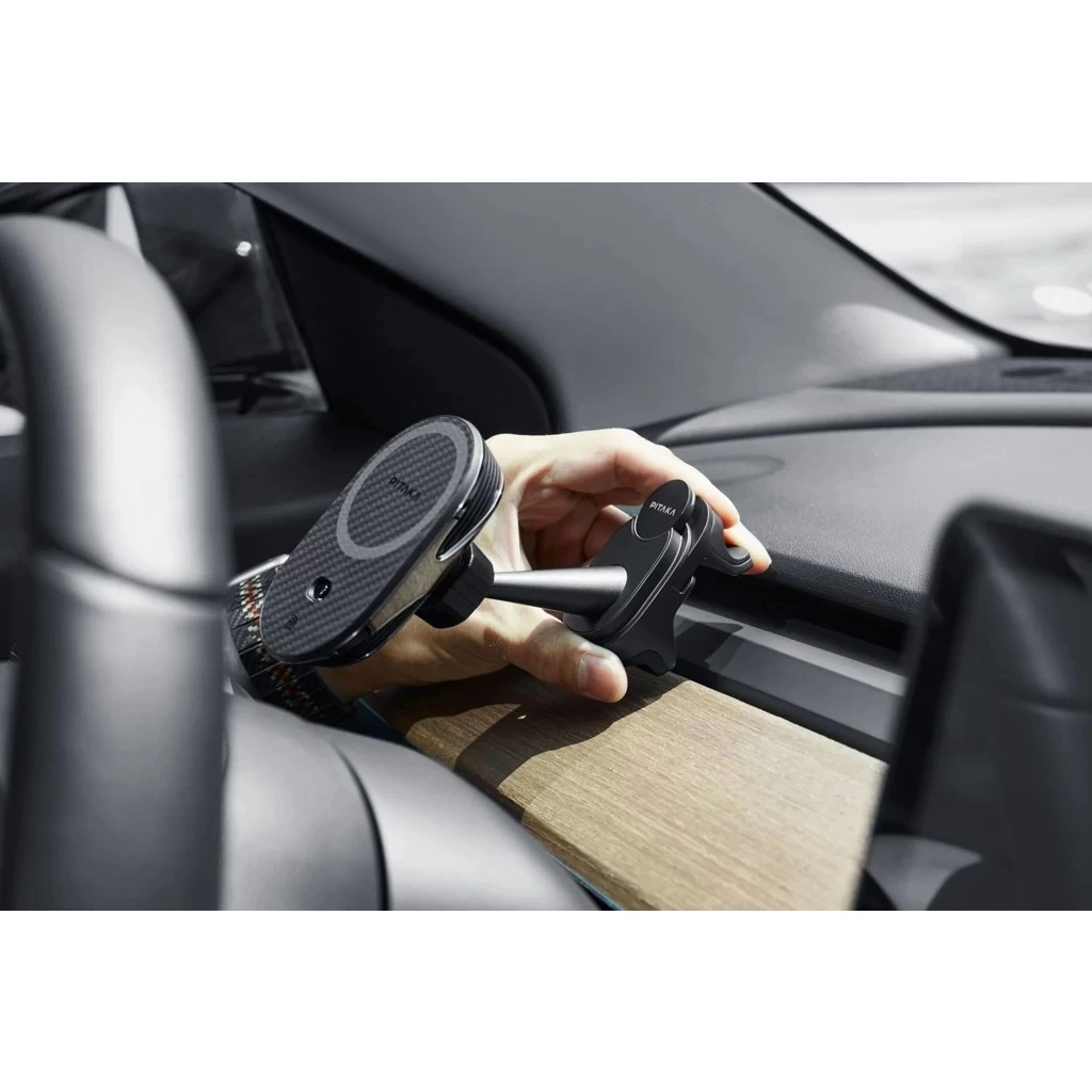 Pitaka MagEz Car Mount Pro 2 MagSafe mágneses autós tartó Tesla Model 3/Y-hoz (CM2302T)