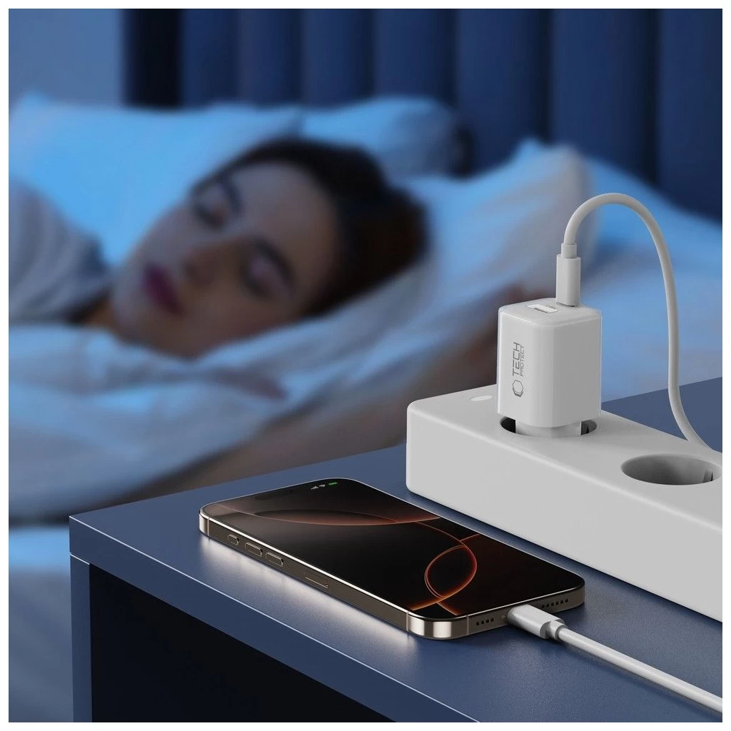 Tech-Protect NCM33W Hálózati Töltő adapter PD 33W / QC3.0 fehér