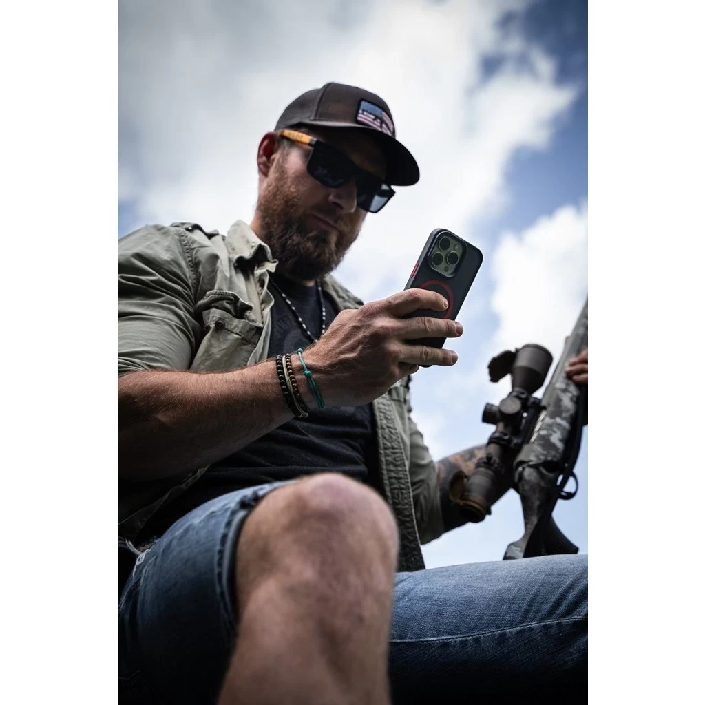 Tactical MagForce Hyperstealth 2.0 tok iPhone 12/12 Pro készülékhez fekete, piros