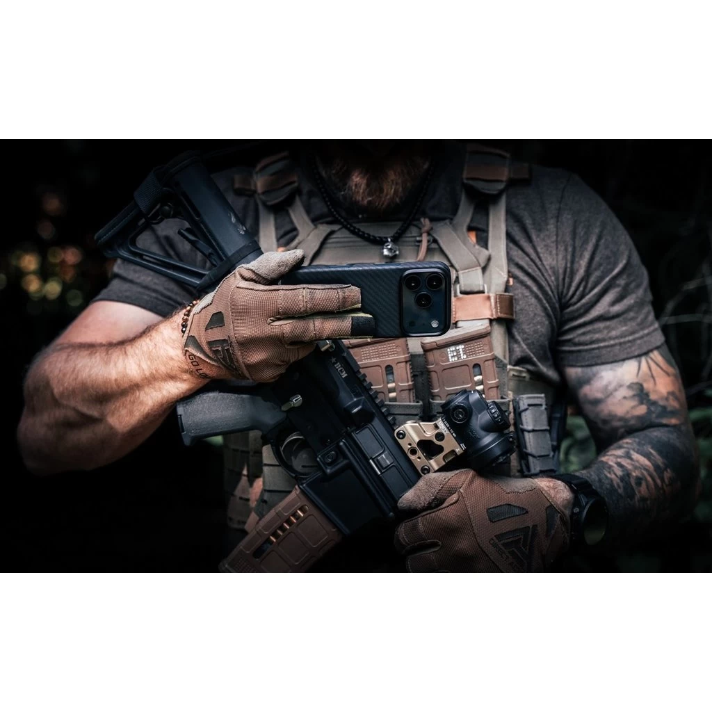 Tactical MagForce Aramid tok Apple iPhone 17 készülékhez fekete