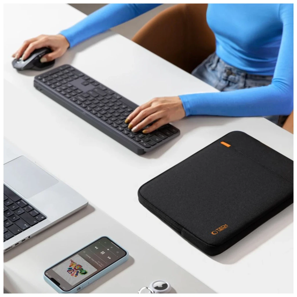 TECH-PROTECT DEFENDER laptop és tablet védőtok 11-13 készülékhez fekete
