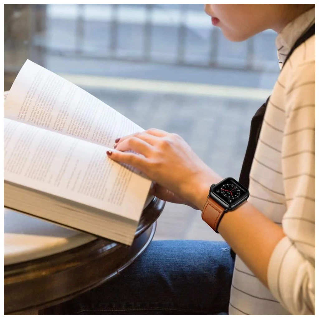 TECH-PROTECT LEATHERFIT Apple Watch 8/9/10/11/SE/ULTRA készülékhez tok (44/45/46/49 mm) barna