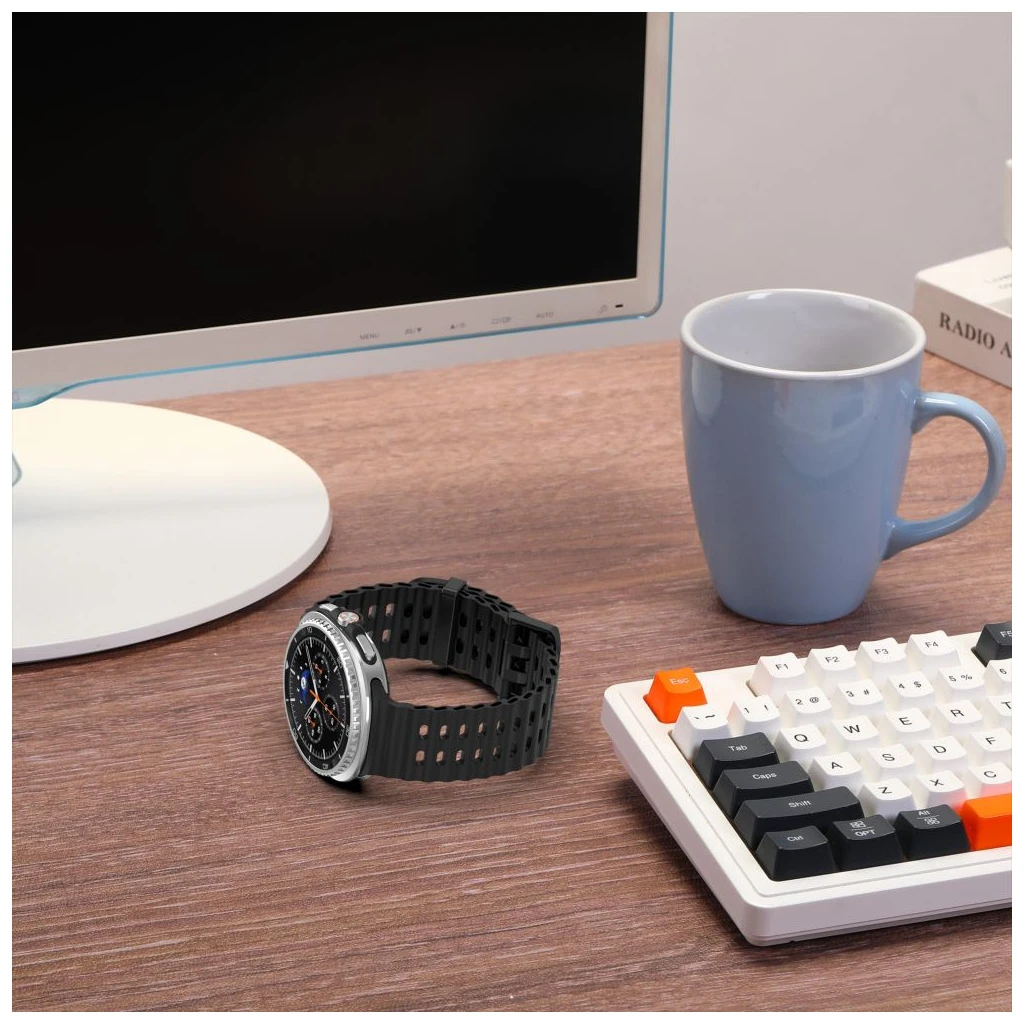 TECH-PROTECT ICONBAND PRO Samsung Galaxy Watch 8 / Classic készülékhez védőtok (40 / 44 / 46 MM) sztormkék